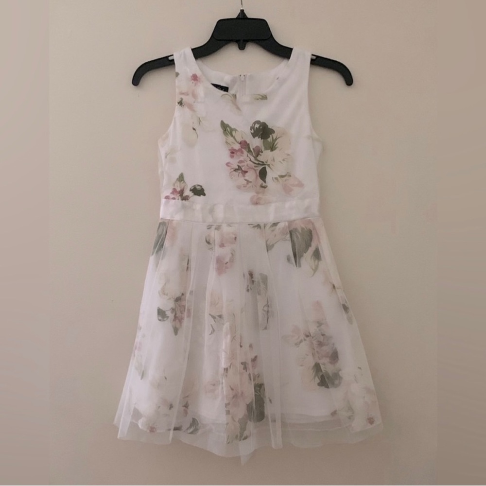 Amy’s Closet Formal White Floral Print Sleeveless A-Line Occasion Dress
